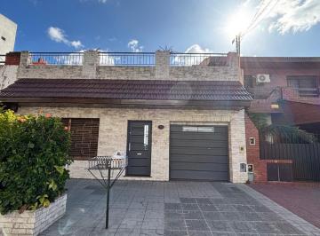 Casa de 3 ambientes, Avellaneda · Casa en Venta