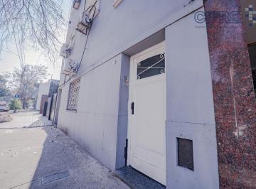 PH · 56m² · 3 Ambientes · Departamento 1ero por Escalera de 3 Ambientes a Refaccionar, a 5 Cuadras de La Plaza Arenales