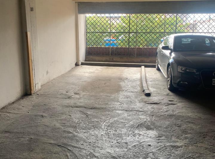 Garage · 12m²
