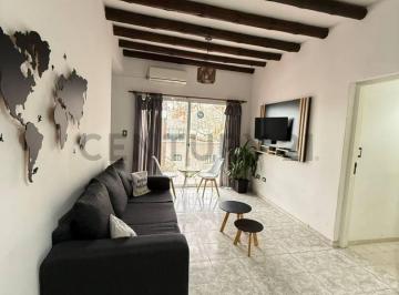 Departamento · 77m² · 3 Ambientes · Venta de Departamento Sexta Sección. Mendoza