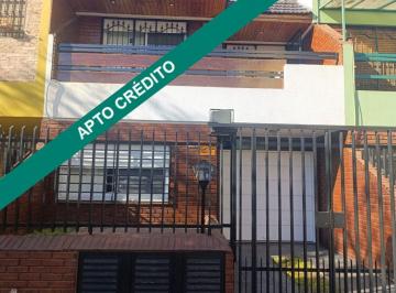 OMP-OMP-4736_2 · Casa - Impecable y Hermoso Duplex 4 Ambientes en Caseros Centro