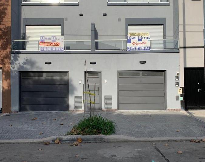 Casa · 130m² · 3 Ambientes · 3 Cocheras