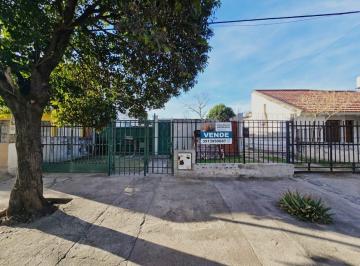 Departamento de 1 ambiente, Córdoba · Venta de Inmueble con 2 Departamentos a Refaccionar Bº Jorge Newbery