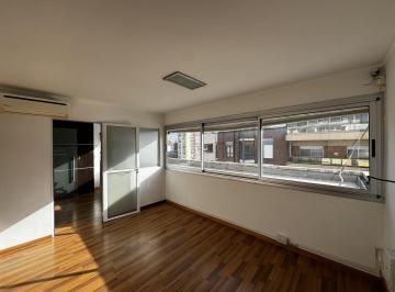 Oficina comercial · 31m² · 3 Ambientes · Oficina, Dos Puestos de Trabajos, Recibidor, Venta, Centro, Rosario