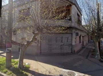 Local comercial , Quilmes · Local en Esquina de 28 m², con Baño y Vidriera