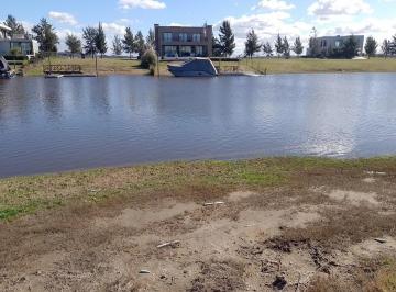 Terreno · 900m² · Terreno Al Río en Venta en El Naudir, Escobar