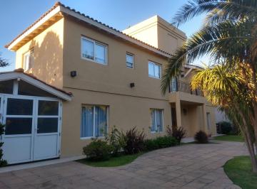 Casa de 6 ambientes, Moreno · Vendo Hermosa Casa en Barrio Cerrado Santa Ana, F. Alvarez, Pcia. Bs. As