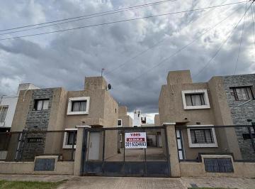 Departamento · 70m² · 4 Ambientes · Duplex en Venta 2 Dorm.