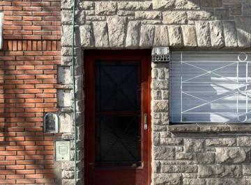 PH · 42m² · 3 Ambientes · Ercilla 6600. PH 3 Ambientes a Refaccionar