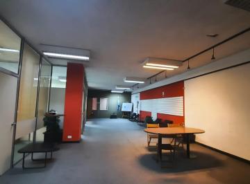 Local comercial · 930m² · Local en Monserrat