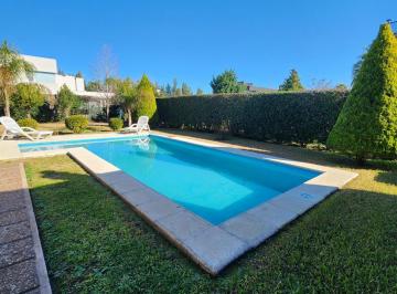 Casa de 6 ambientes, Funes · Aguadas Barrio Cerrado - Funes