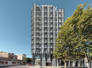 Departamento · 166m² · 4 Ambientes · Edificio de Diseño con Amenites, 1, 2 y 3 Dorm.