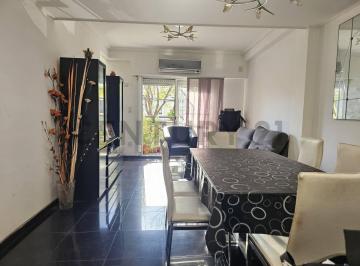 PH · 90m² · 3 Ambientes · 1 Cochera · PH 3 Plantas con Terraza, Quincho y Cochera, en Mataderos