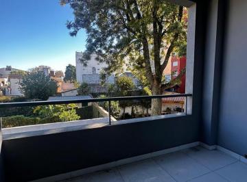 Departamento · 46m² · 2 Ambientes · Venta Semipiso 2 Ambientes C/ Doble Balcón