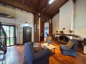 ANC-ANC-1444_2 · Venta Casa 5 Ambientes en Don Bosco, Quilmes
