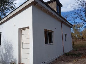 Casa de 1 ambiente, Villa Ciudad Parque Los Reartes · Casa en Aquiler Permanente Sobre Hermoso Lote de 500 m² a Pocas Cuadras del Río!