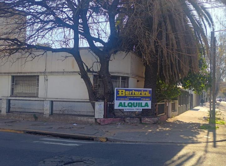 Local comercial · 110m² · 4 Ambientes