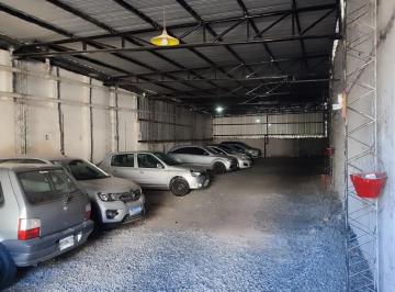 Casa · 380m² · Vendo Galpon Cochera con Escritura