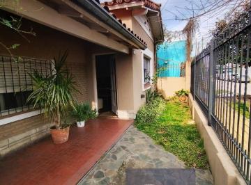 Casa · 150m² · 4 Ambientes · Venta Casa 3 Amb + Depto 2 Amb en Ituzaingó Sur con Jardín
