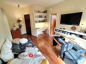 Departamento · 62m² · 2 Ambientes · Dpto Reciclado con Gran Balcón Terraza Apto Crédito