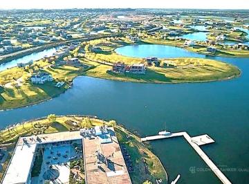 Terreno · 681m² · Terreno en Venta en Puertos del Lago, Amarras