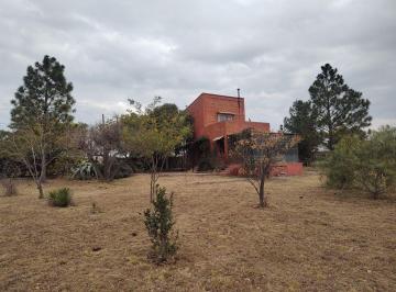Casa de 4 ambientes, La Cumbre · Casa con Gran Terreno en La Cumbre, Cordoba.