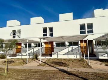 Departamento de 5 ambientes, Las Heras · Tittarelli Vende Excelente Duplex Nuevo en Barrio Privado "Perinetti Norte"