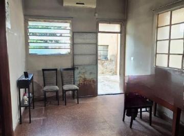 Casa · 364m² · 3 Ambientes · 1 Cochera · Venta Casa Mataderos