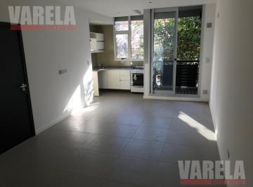 Departamento · 44m² · 2 Ambientes · Potosí 4428 P1° Almagro 2 Amb. 2 Balcones Fte. Luminoso! Parque. Centenario U$s 117.000.