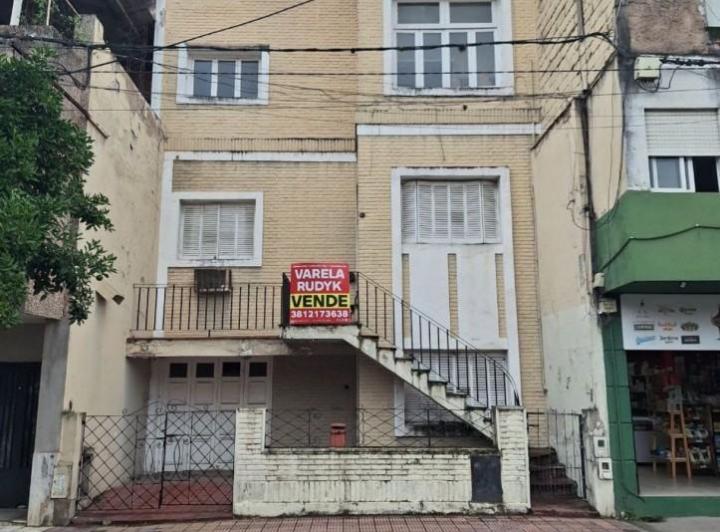 Casa · 100m² · 5 Ambientes