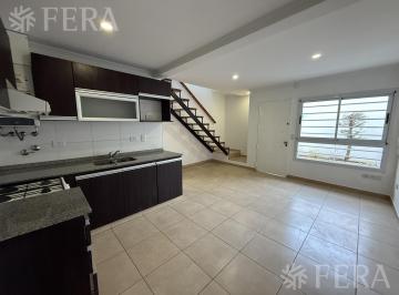 Departamento · 67m² · 3 Ambientes · 1 Cochera · Venta Departamento 3 Ambientes con Balcón en Quilmes