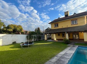 Casa · 600m² · 5 Ambientes · 3 Cocheras · Casa en Venta - Ituzaingo Al 400