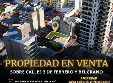 Casa · 1m² · 10 Ambientes · 1 Cochera · Propiedad Centrica en Venta