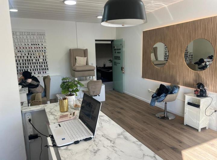Oficina comercial · 45m² · 1 Ambiente · 2 Cocheras