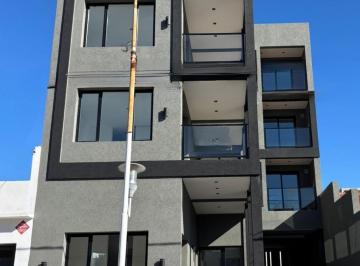 Frente del Edificio · Departamentos en Venta
