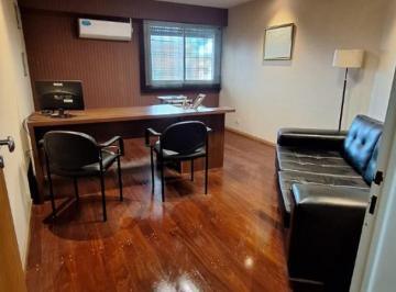 Oficina comercial · 140m² · 8 Ambientes · Oficina en Alquiler – San Martín Centro | 140 m² | Sin Expen