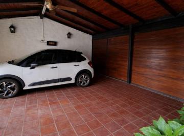 Casa de 3 ambientes, Córdoba · Villa Belgrano - Mtrs Gauss - Apta Credito Bco Nacion - Planta Baja. 3d, 2b, 2coch - Impecable