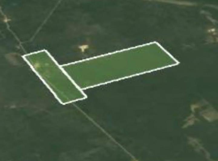 Terreno · 1400m²