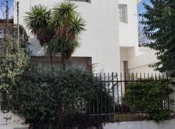 Departamento de 6 ambientes, Córdoba · Parque Capital - Alquiler Amoblado - 2 Dorm, No Entrada Auto y No Mascotas