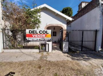 Casa · 87m² · 4 Ambientes · Casa 4 Amb Sobre Lote de 8,66 X 20