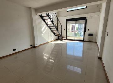 Departamento · 56m² · 2 Ambientes · Depto 2 Amb Tipo Duplex Al Frente en Villa Ballester Centro