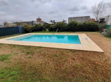 Casa · 77m² · 3 Ambientes · Casa en Funes Norte