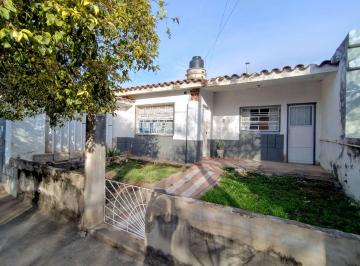 Casa de 5 ambientes, Córdoba · Casa en Venta B° Pueyrredon - 3 Dorm. - Patio - Cochera - Escritura