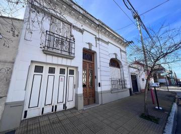 Casa · 200m² · 6 Ambientes · 1 Cochera · Casa en Ensenada Alquiler 4 Dorm. Parque Cochera