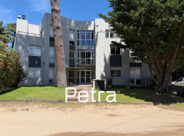 Departamento · 54m² · 2 Ambientes · 1 Cochera · Departamento en Venta en Pinamar - Zona Duplex