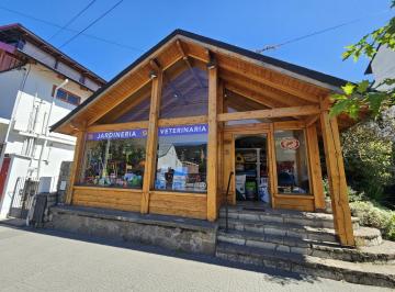 Fondo de comercio · 100m² · 4 Ambientes · Fondo de Comercio de Veterinaria en Venta en San Martin de Los Andes