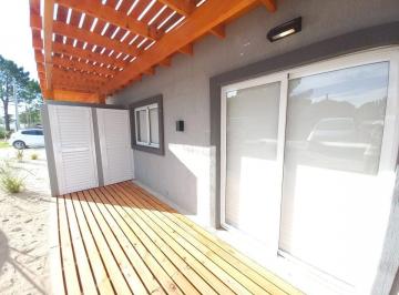 Departamento · 33m² · 2 Ambientes · 1 Cochera · Dpt0 Planta Baja Al Frente Monte Hermoso