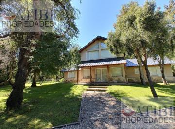 Casa · 162m² · 5 Ambientes · Casa a Estrenar Totalmente Equipada