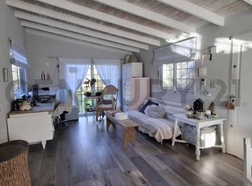 Casa · 71m² · 2 Ambientes · Casa a La Venta en City Bell