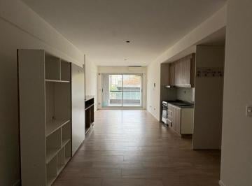 Departamento de 1 ambiente, Villa Crespo · Amplio Ambiente Divisible en Alquiler con Balcon y Patio